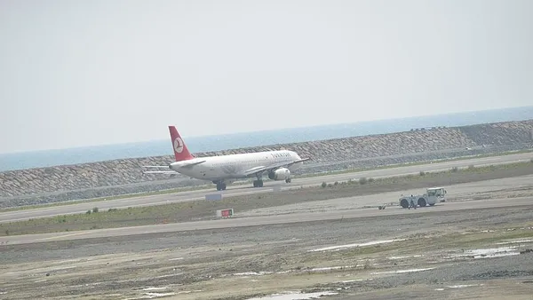 Türkiye yeni havalimanına kavuşuyor! Bakan Karaismailoğlu tarih verdi: Yıllık 8 milyon yolcu