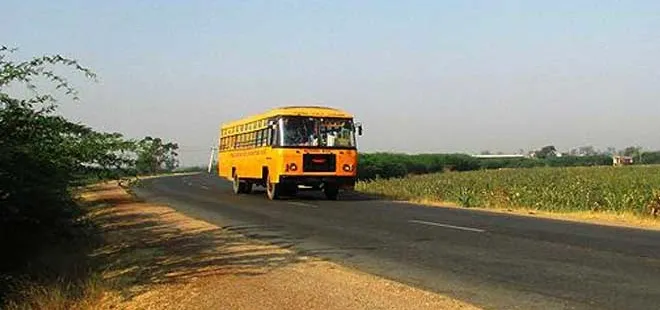 Hindistan’da otobüs kazası: 27 çocuk öldü