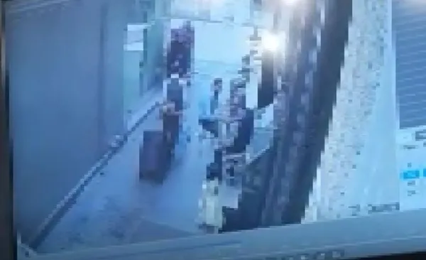 gaziantepte-dehsete-dusuren-olay-babasi-tarafindan-kacirilan-kucuk-kiz-hatayda-bulundu-1656423204250.jpg Gaziantep’te dehşete düşüren olay! Babası tarafından kaçırılan küçük kız Hatay'da bulundu - 1