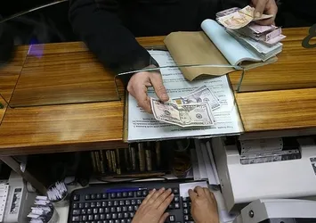 Dolar/TL güne yükselişle başladı