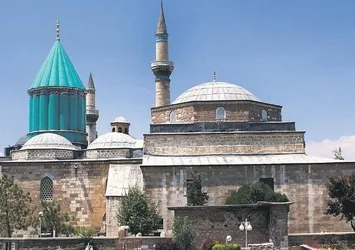 Müzeler darphane gibi