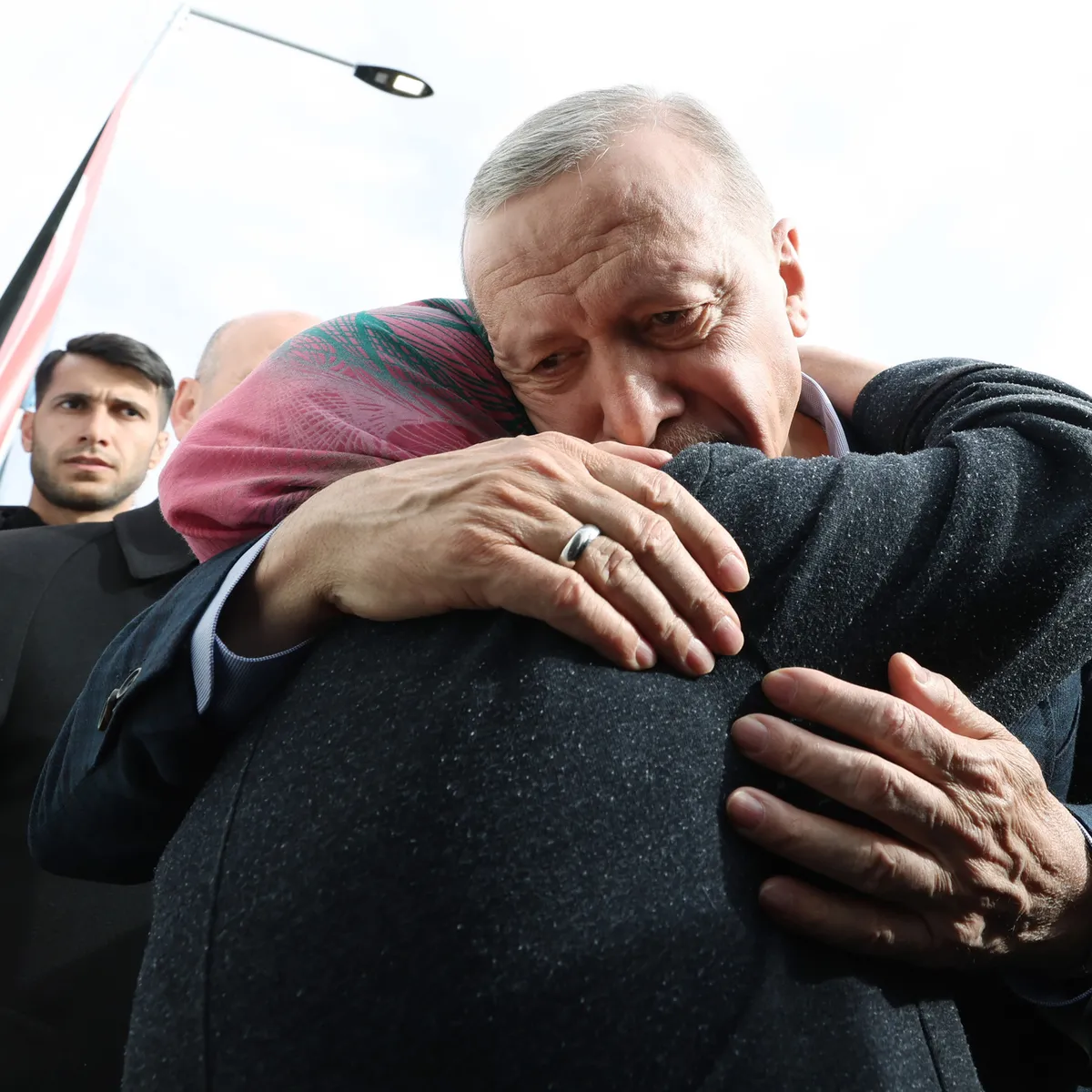 Küllerinden doğdu yine Türkiye'min gücüne bak! Başkan Erdoğan ve Bahçeli'den Osmaniye ziyareti