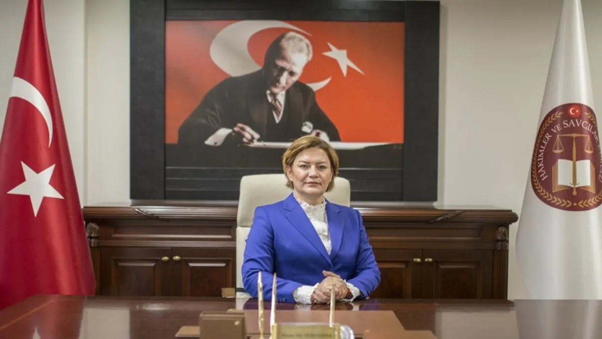 HSK üyeliğine Havvanur Yurtsever yeniden seçildi! Bakan Tunç'tan tebrik