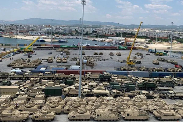 turkiye-adalara-operasyon-mu-duzenleyecek-yunanistandan-hamle-mahmut-ovur-uyardi-tahriklere-karsilik-verirsek-1664218655920.jpg Türkiye adalara operasyon mu düzenleyecek? Yunanistan'dan hamle! Mahmut Övür uyardı: Tahriklere karşılık verirsek... - 9