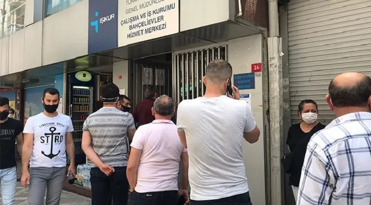 Mülaktsız, KPSS’siz ilkokul mezunu 74 bin işçi alımı: İŞKUR ile aşçı, beden işçisi, büro memuru, güvenlik, temizlik görevlisi, garson, şoför…