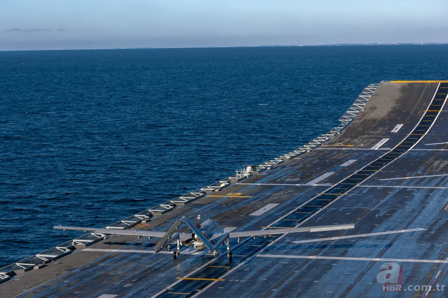 Yunan basını yazdı: Bayraktar TB3 NATO tatbikatında tarih yazdı! TCG Anadolu’dan ilk operasyonel gösterim 9