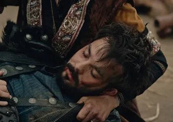 Kuruluş Osman'da Tekfur Valens Kargın obasını bastı! Aktemur Bey ağır yaralandı
