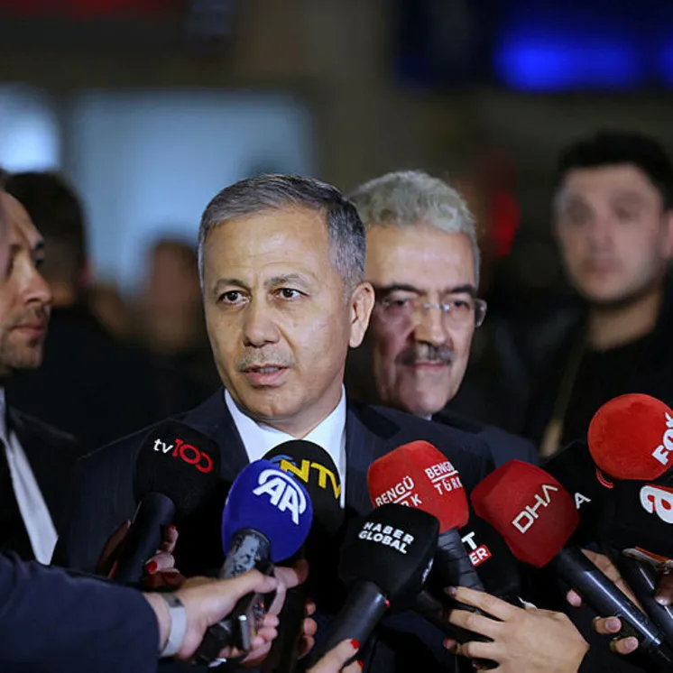 Irak ve Suriye’de tüm tesisler vuruldu