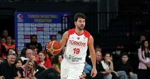 Milliler ilk galibiyetini aldı