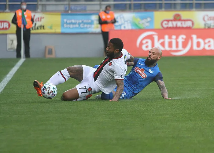 Çaykur Rizespor: 0 - Fatih Karagümrük: 0 | (MAÇ SONUCU ÖZET) - 3
