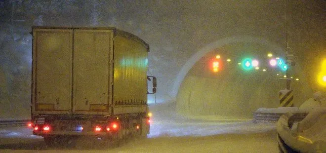 Son dakika: Bolu’da etkili kar | Vali Ahmet Ümit kararı duyurdu: Tır ve kamyonlar...