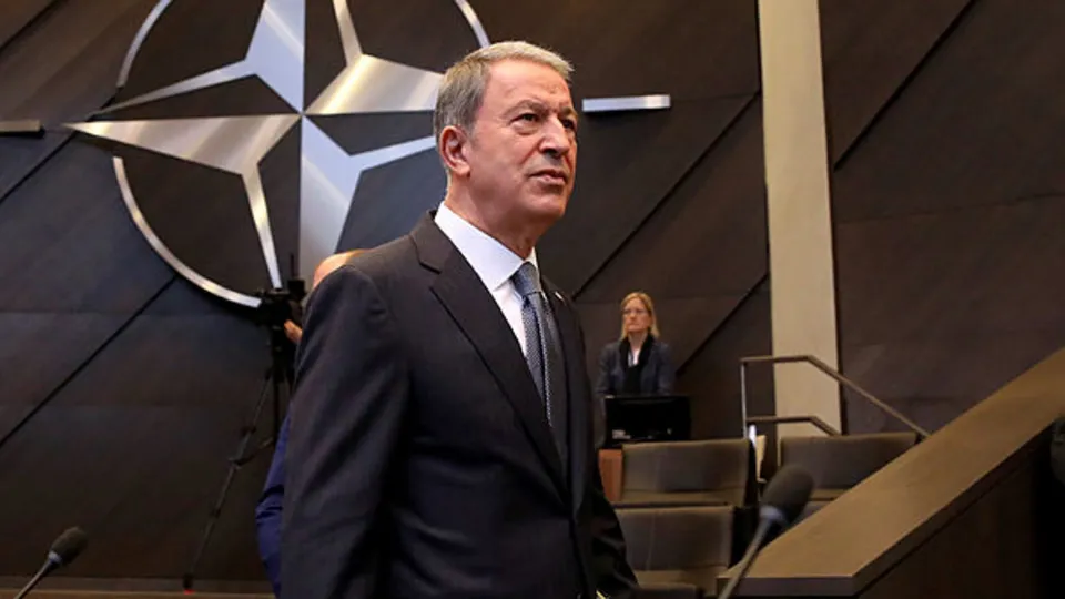 Bakan Hulusi Akar’dan İdlib açıklaması: İlave birlikler gönderiyoruz! Ateşkese uymayanlara... VİDEO