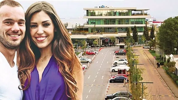 Wesley Sneijder ve Yolanthe Cabau taşındı - 1
