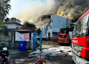 Samsun’da plastik fabrikasında yangın çıktı
