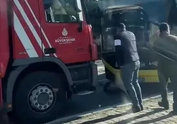 Bir İETT faciası daha! Başakşehir'de kaldırımda can aldı