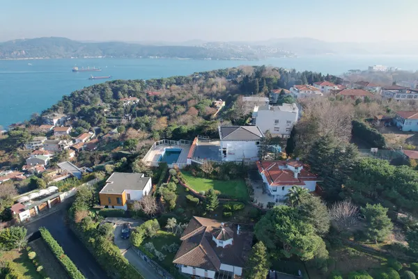 Halk TV’nin sahibi Cafer Mahiroğlu’ndan mahkemede kaçak villa itirafı! Suçu ona attı