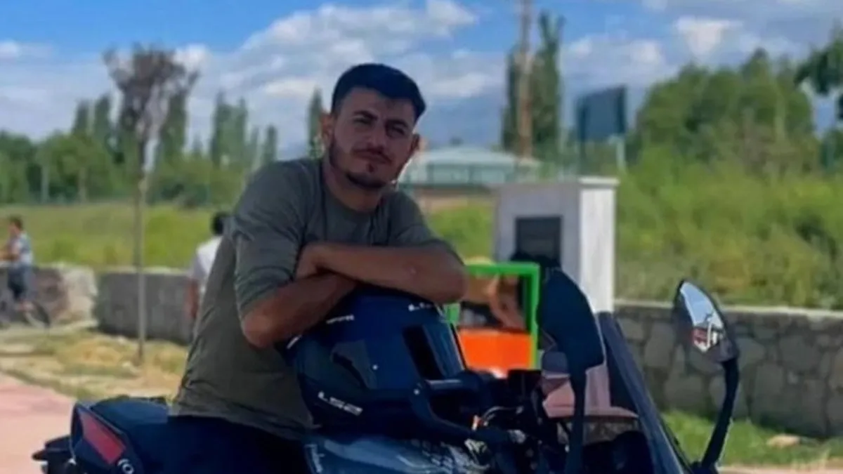 Iğdır'da traktöre çarpan motosikletli hayatını kaybetti