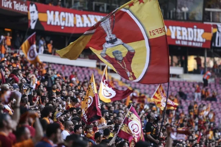 Galatasaray, 21. şampiyonluğu kutladı
