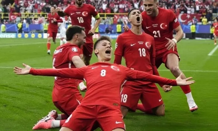 ilkay-gundogandan-flas-transfer-aciklamasi-istanbula-neden-geldi-1723134076149.jpg İlkay Gündoğan'dan flaş transfer açıklaması! İstanbul'a neden geldi? - 5