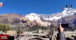 Mustang’in üzerine çığ düştü