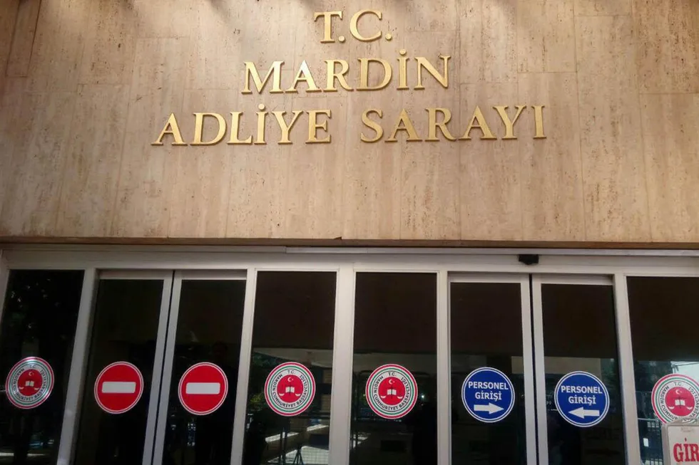 bahis-agina-buyuk-darbe-1790669251319.jpg Mardin merkezli 3 ildeki yasa dışı bahis operasyonunda 30 tutuklama (Foto: DHA)
