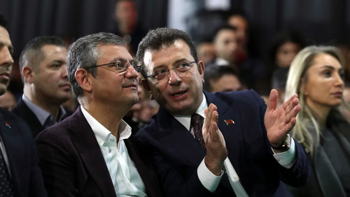 CHP'de adaylık savaşı başladı: Özel'den İmamoğlu'na ilk mesaj