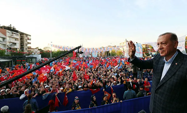 baskan-erdogandan-kilicdarogluna-alevilik-yaniti-bizim-mezhep-ayrimi-derdimiz-yok-bizim-tek-dinimiz-var-islam-1682359145204.jpg Başkan Erdoğan'dan Kılıçdaroğlu'na "Alevilik" yanıtı: Bizim mezhep ayrımı derdimiz yok! Bizim tek dinimiz var İslam! - 6