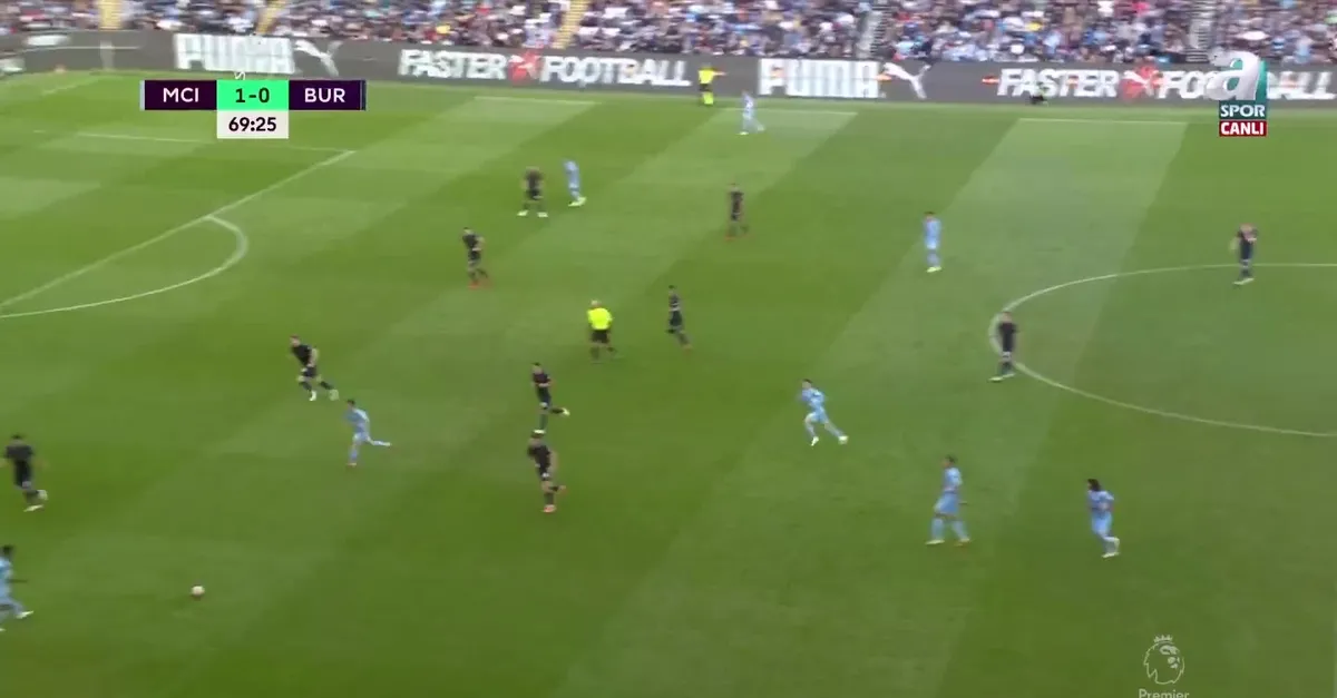 Manchester City 2-0 Burnley | GOLÜ İZLE