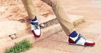 Bu ayakkabı stresinizi alıyor