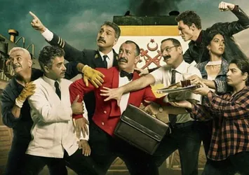 Cem Yılmaz aşkta da gişede de çakıldı!