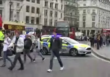 Londra'da bomba alarmı
