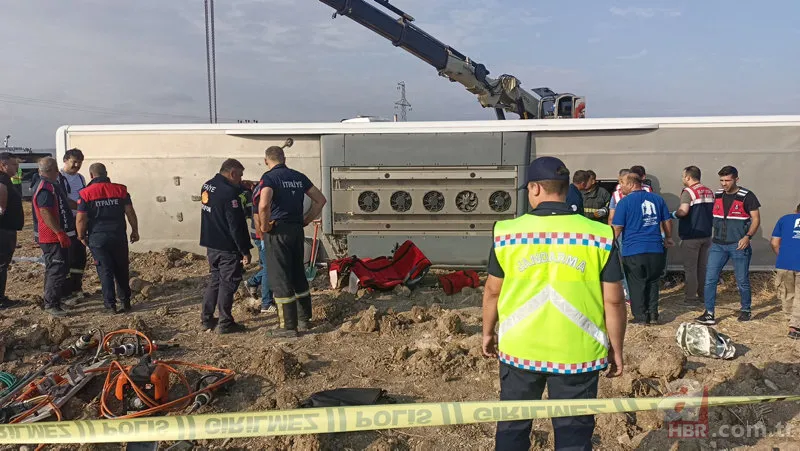 Amasya'da yolcu otobüsü devrildi! Çok sayıda ölü ve yaralı var! İşte olay yerinden ilk görüntüler 6
