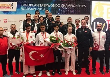 Milli tekvandoculardan 3 madalya