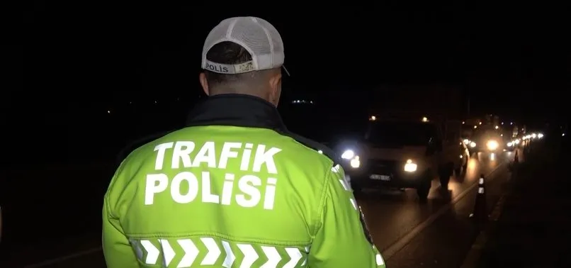 Tatilciler erken dönüşe geçti! 43 il etkilendi