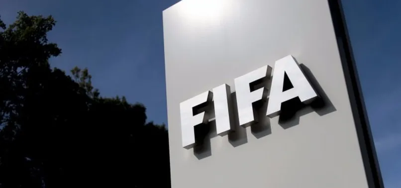 FIFA'dan koronavirüs talimatı! Kulüpler 2 ay boyunca...