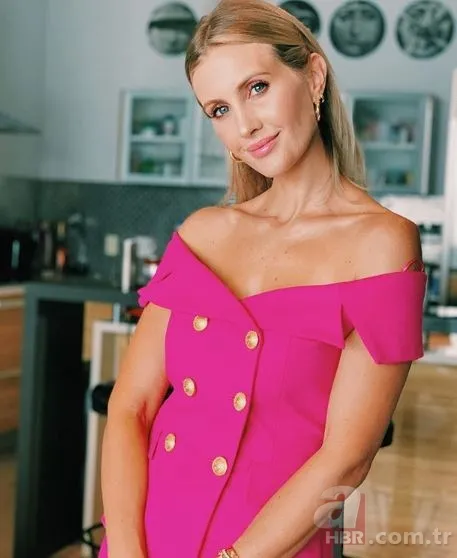 Mario Lemina'nın sevgilisi Fanny Neguesha bakın kim çıktı 19