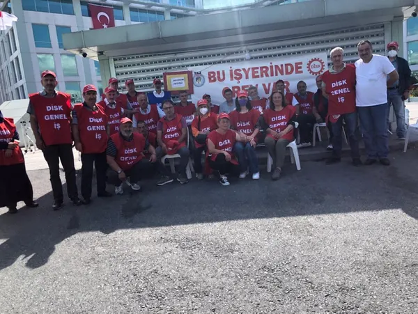 CHP'li Sarıyer Belediyesi'nde işçi grevi! Kılıçdaroğlu'na böyle seslendiler: Biz bayramı burada geçirdik - 1
