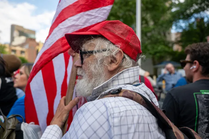 Donald Trump’ın sus payı davası! 34 ayrı suçlamanın tamamından suçlu bulundu | Hapse girecek mi? Trump’tan Soros çıkışı