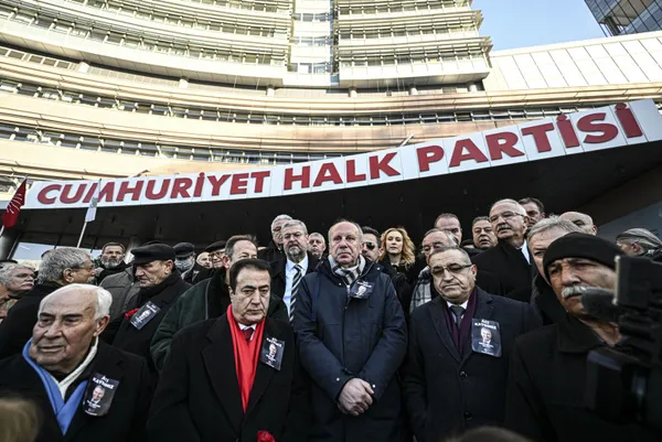 CHP eski Genel Başkanı Deniz Baykal’a veda! Son yolculuğuna uğurlandı