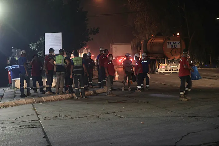 Son dakika: Milas’ta yangın: Alevler Kemerköy Termik Santrali’ne sıçradı