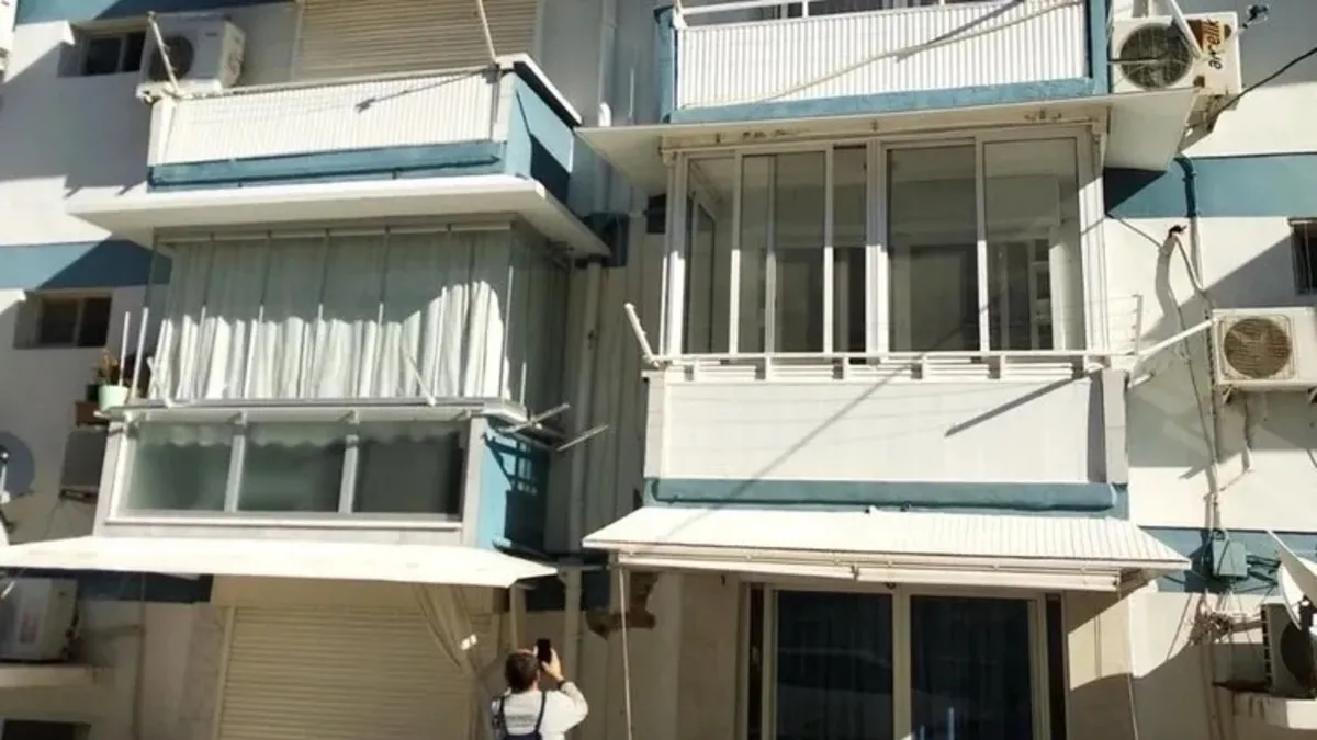 CHP'li Didim Belediyesi daha neyi bekliyor? 53 yıllık site gözleri önünde çökmek üzere! Site sakinleri isyanda: Nerede kentsel dönüşüm