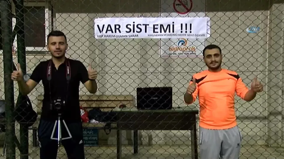 Halı sahaya VAR sistemi kurdular!