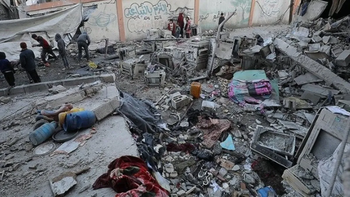 Gazze İçişleri Bakanlığı'ndan kritik açıklama: İsrail zorla göç ettirerek suç işliyor