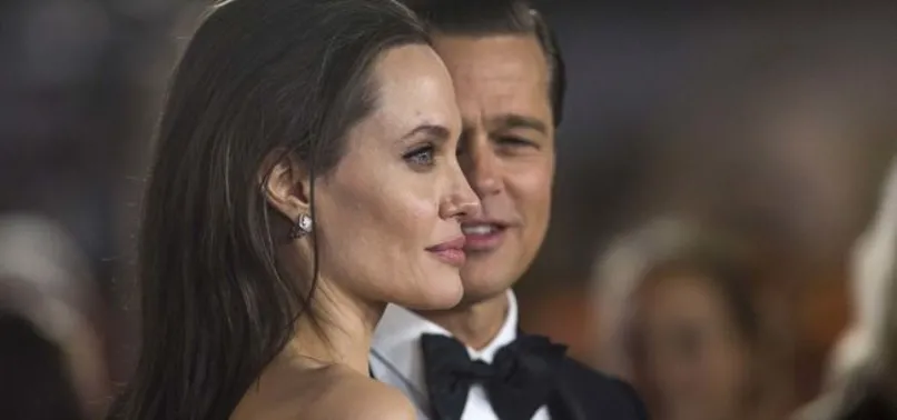 Angelina Jolie sözünü unuttu!
