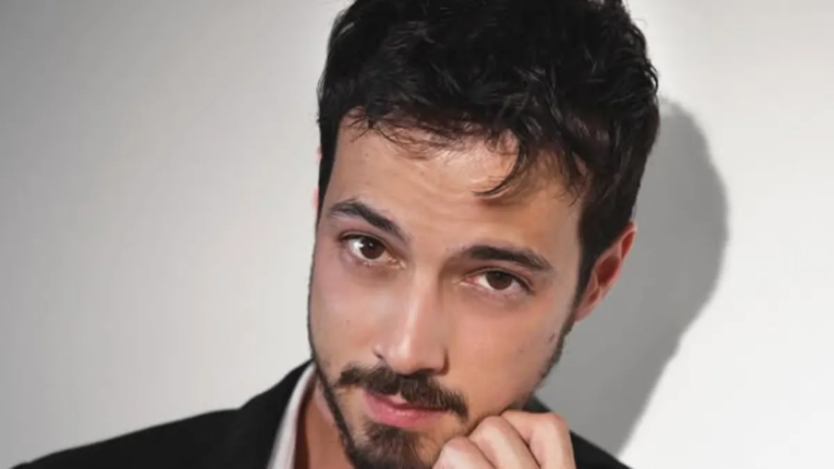 Aynı yerden paylaştılar: Mert Yazıcıoğlu ve M Lisa aşk mı yaşıyor?