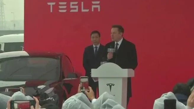 Elon Musk tarihe geçti!