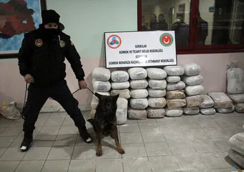 Sınırda 129 kilo eroin ele geçirildi