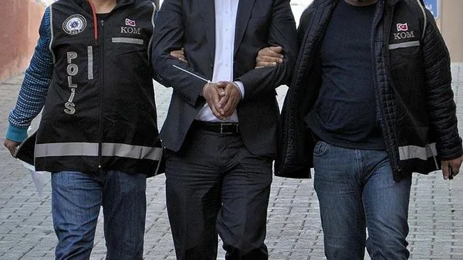 Son dakika: Ankara merkezli 25 İlde FETÖ operasyonu: 66 kişi için gözaltı kararı - 1