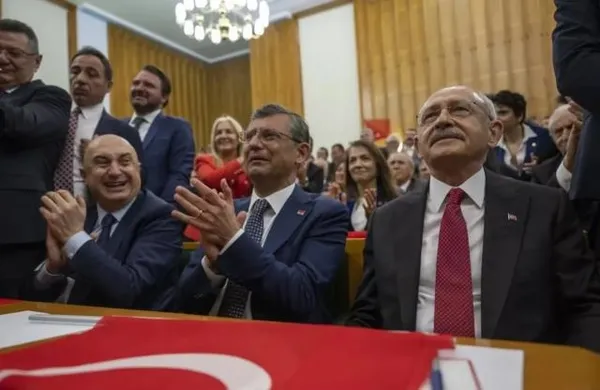 Kemal Kılıçdaroğlu koltuğa yapıştı bırakmıyor! Ekrem İmamoğlu için şartlarını açıkladı! Bay Kemal ayrılığa yanaşmıyor...