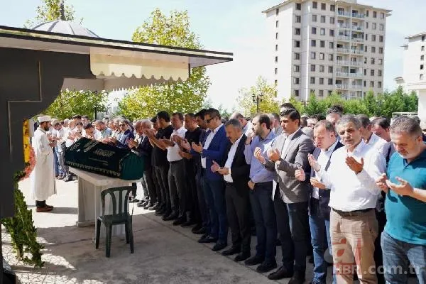 İstanbul’da feci kaza! İBB şoförü hayatını kaybetti | O anlar kamerada 9